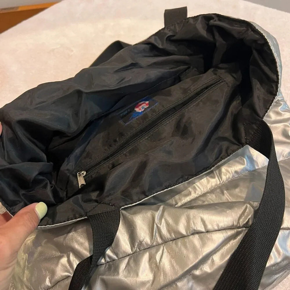 Piper & Blue Metallic Silver Quilted Zipper Tote Bag Puffer Modern Workout - Picture 7 of 10
